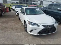 58ADZ1B12LU075240 2020 LEXUS ES