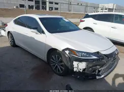 58ADZ1B12LU076095 2020 LEXUS ES
