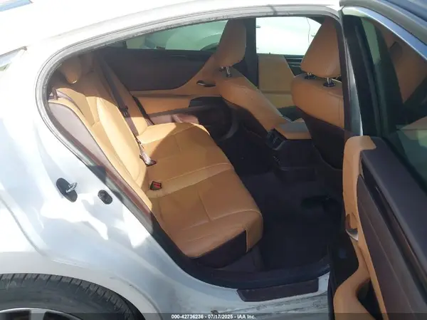 58ADZ1B12LU076095 2020 LEXUS ES - Image 8