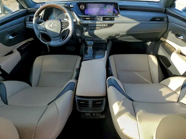 58ADZ1B12MU082710 2021 LEXUS ES - Image 8