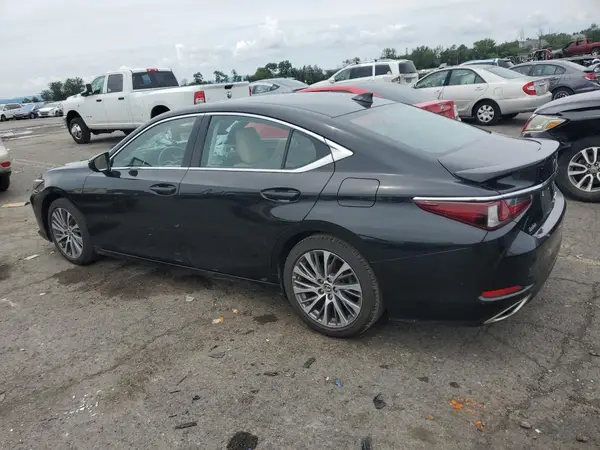 58ADZ1B12MU092864 2021 LEXUS ES - Image 2