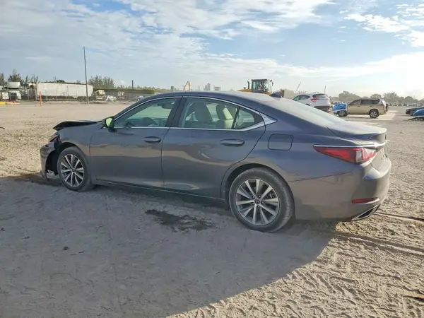 58ADZ1B12MU097661 2021 LEXUS ES - Image 2