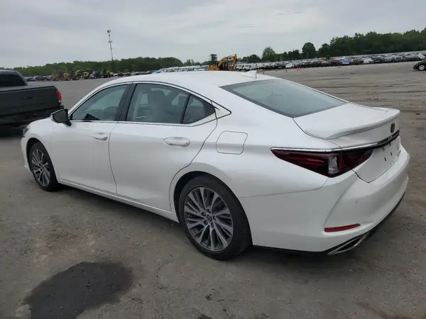 58ADZ1B12MU108738 2021 LEXUS ES - Image 2