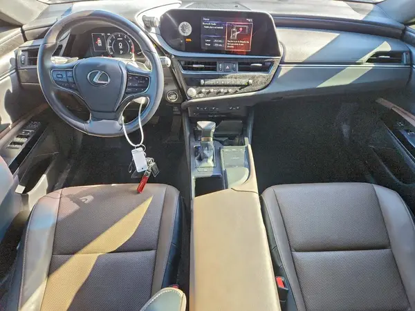 58ADZ1B12NU123676 2022 LEXUS ES - Image 8