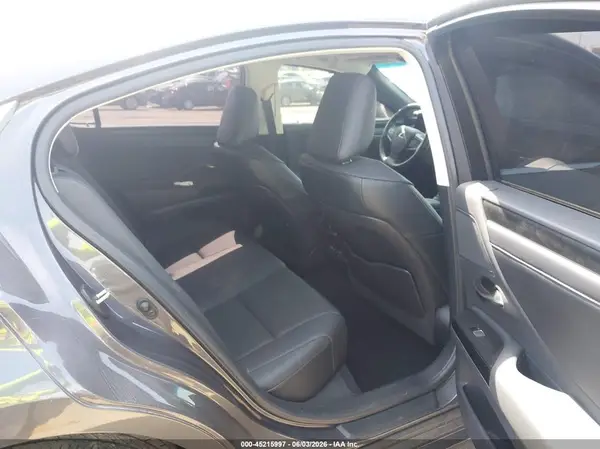 58ADZ1B12NU127162 2022 LEXUS ES - Image 8