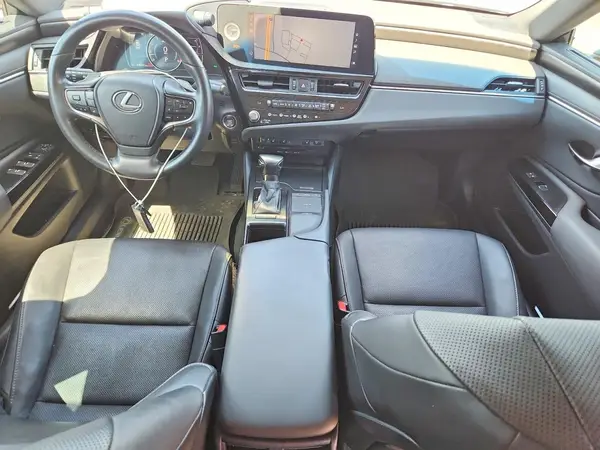 58ADZ1B12NU137674 2022 LEXUS ES - Image 8