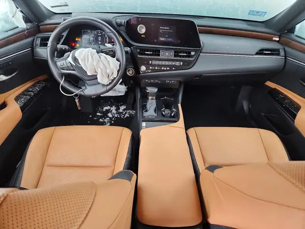58ADZ1B12RU163276 2024 LEXUS ES - Image 8