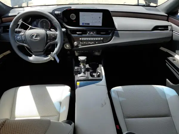 58ADZ1B12RU168798 2024 LEXUS ES - Image 8