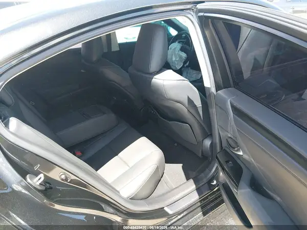 58ADZ1B12RU178067 2024 LEXUS ES - Image 8
