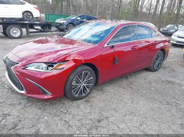 58ADZ1B12RU179235 2024 LEXUS ES - Image 2