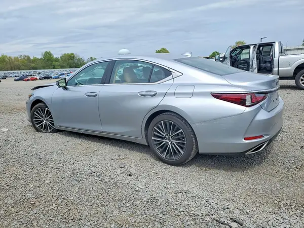 58ADZ1B12RU179378 2024 LEXUS ES - Image 2