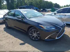 58ADZ1B12SU193643 2025 LEXUS ES