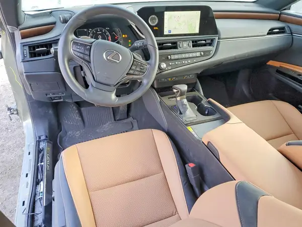 58ADZ1B12SU196381 2025 LEXUS ES - Image 8