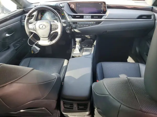 58ADZ1B13LU055157 2020 LEXUS ES - Image 8