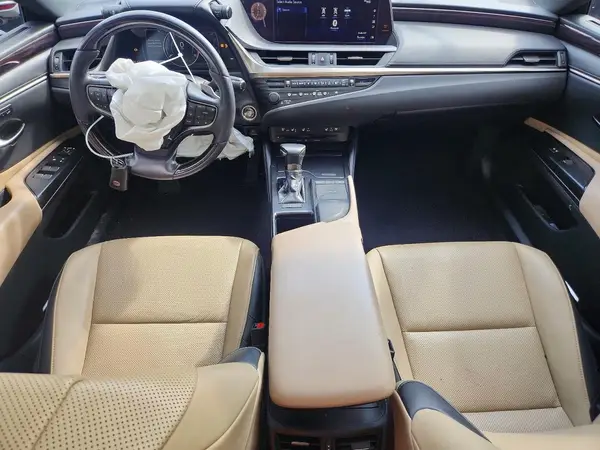58ADZ1B13LU070287 2020 LEXUS ES - Image 8