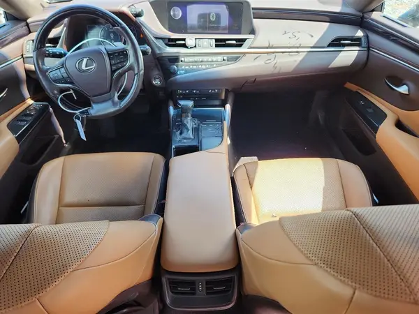 58ADZ1B13LU071245 2020 LEXUS ES - Image 8
