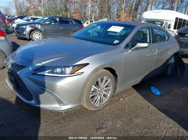 58ADZ1B13LU073464 2020 LEXUS ES - Image 2