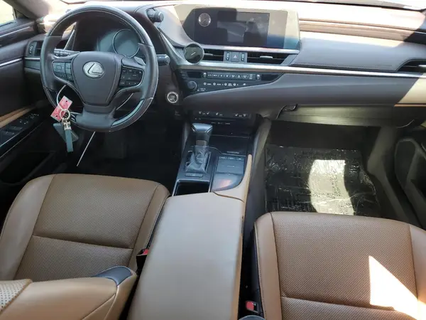 58ADZ1B13LU075134 2020 LEXUS ES - Image 8