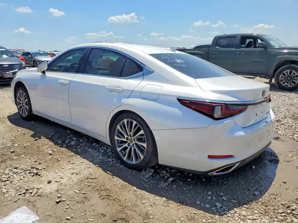 58ADZ1B13MU087060 2021 LEXUS ES - Image 2