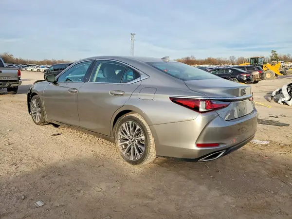 58ADZ1B13MU089486 2021 LEXUS ES - Image 2