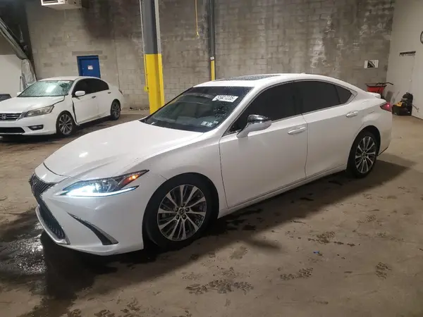 58ADZ1B13MU093621 2021 LEXUS ES - Image 1