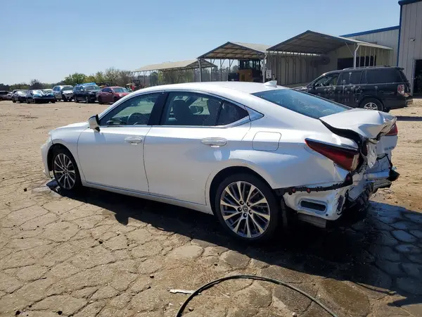 58ADZ1B13MU107940 2021 LEXUS ES - Image 2