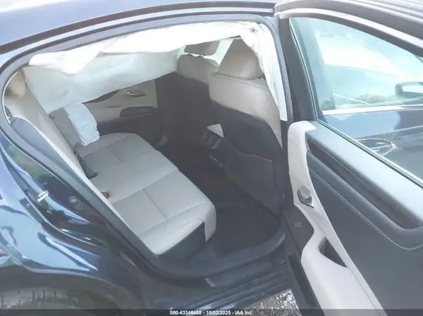58ADZ1B13MU110479 2021 LEXUS ES - Image 8