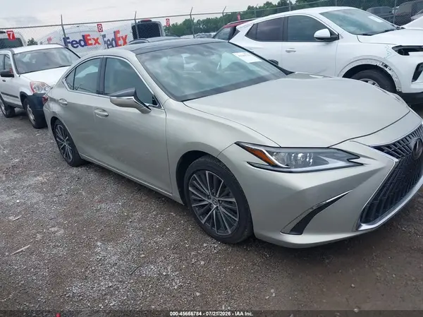 58ADZ1B13NU138350 2022 LEXUS ES - Image 1
