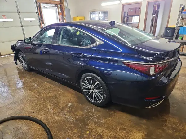58ADZ1B13PU141509 2023 LEXUS ES - Image 2