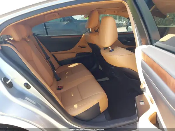 58ADZ1B13PU142787 2023 LEXUS ES - Image 8