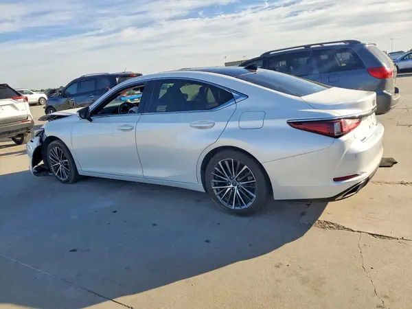 58ADZ1B13PU145110 2023 LEXUS ES - Image 2