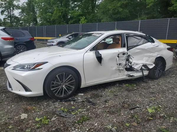 58ADZ1B13RU165389 2024 LEXUS ES - Image 1