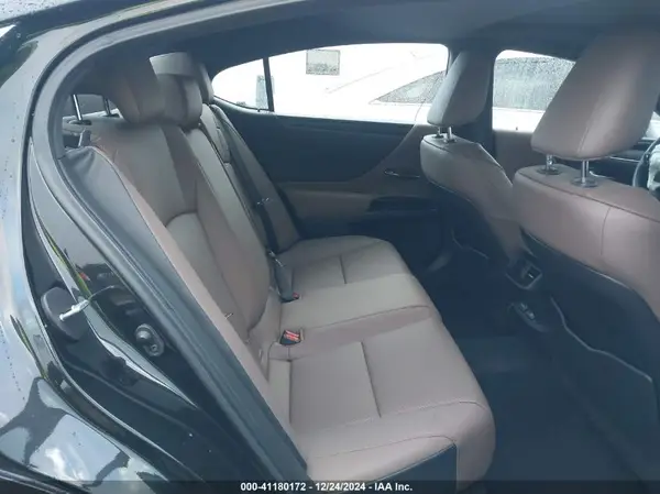 58ADZ1B13RU166834 2024 LEXUS ES - Image 8