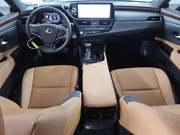 58ADZ1B13SU186779 2025 LEXUS ES - Image 8
