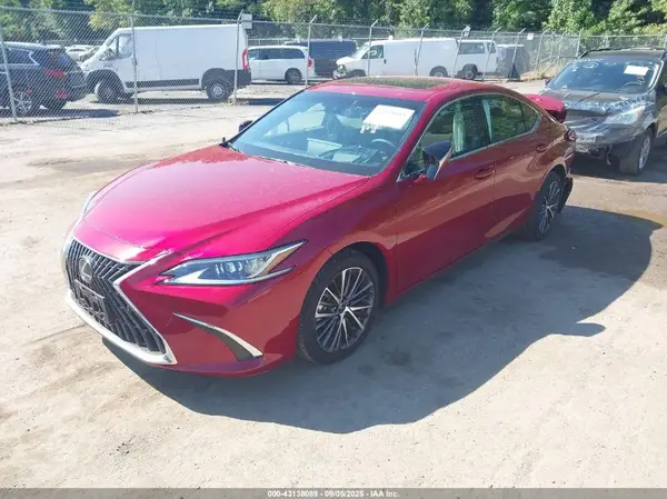 58ADZ1B13SU199077 2025 LEXUS ES - Image 2