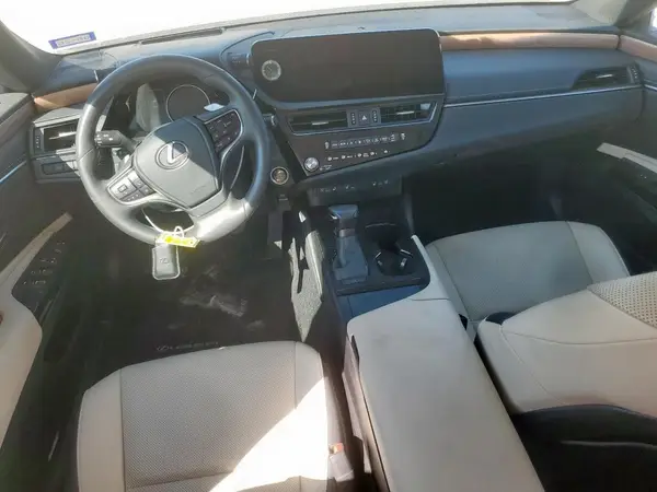 58ADZ1B13SU199743 2025 LEXUS ES - Image 8