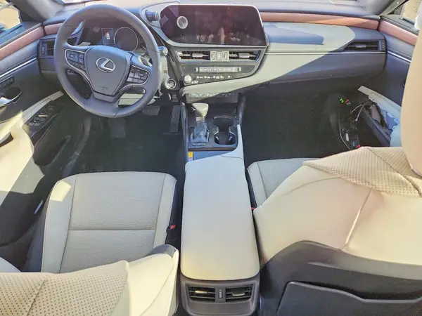 58ADZ1B13SU214032 2025 LEXUS ES - Image 8