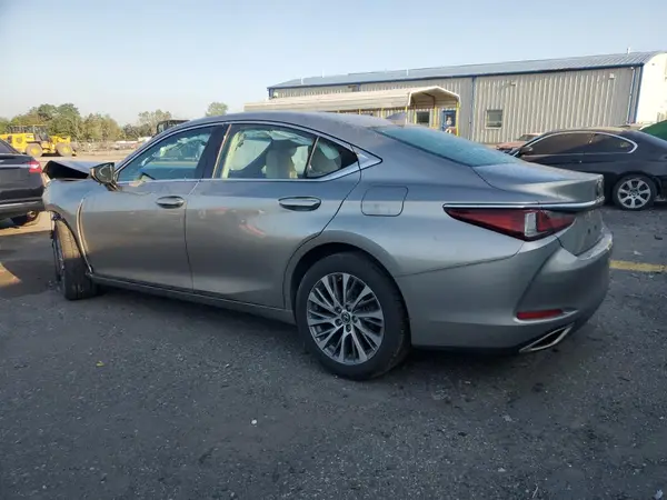 58ADZ1B14LU054731 2020 LEXUS ES - Image 2