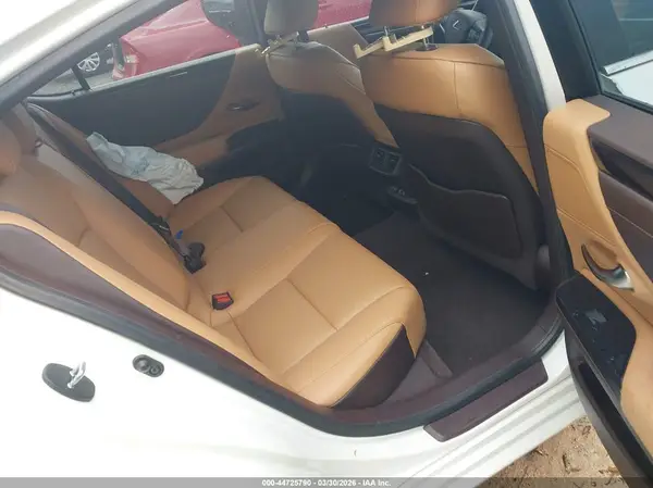 58ADZ1B14LU055653 2020 LEXUS ES - Image 8