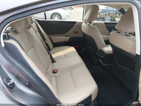 58ADZ1B14LU064594 2020 LEXUS ES - Image 8