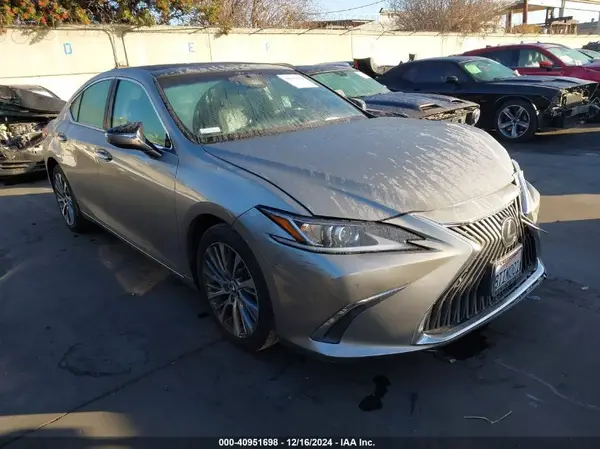 58ADZ1B14LU076194 2020 LEXUS ES - Image 1
