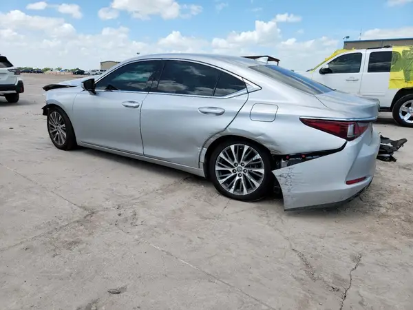 58ADZ1B14LU076616 2020 LEXUS ES - Image 2