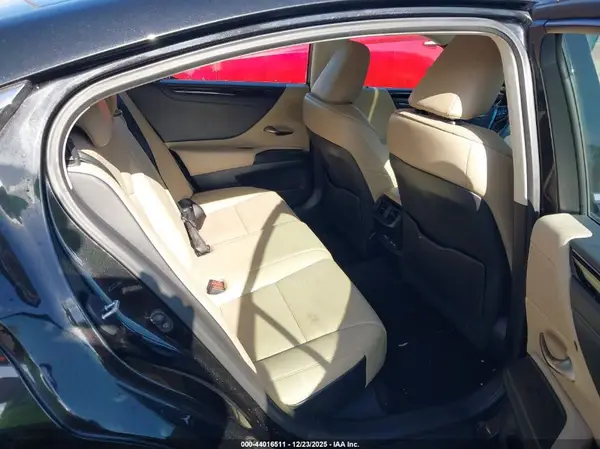 58ADZ1B14LU077037 2020 LEXUS ES - Image 8