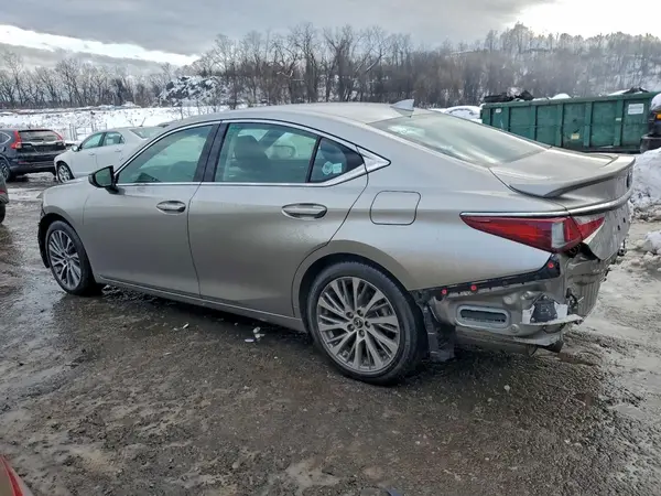 58ADZ1B14LU079581 2020 LEXUS ES - Image 2