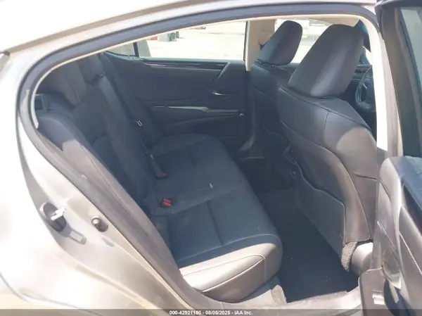 58ADZ1B14MU088721 2021 LEXUS ES - Image 8