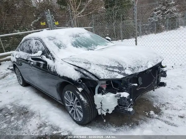 58ADZ1B14MU091585 2021 LEXUS ES - Image 1