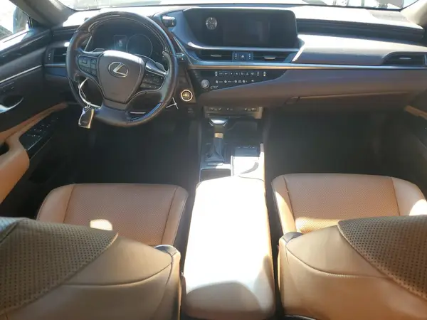 58ADZ1B14MU093773 2021 LEXUS ES - Image 8