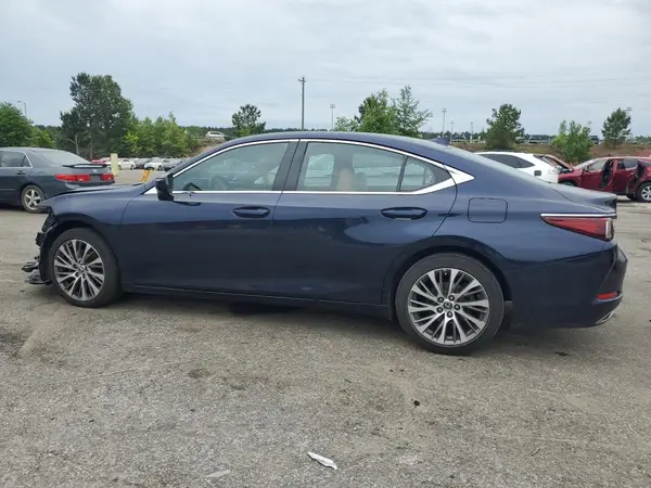 58ADZ1B14MU103962 2021 LEXUS ES - Image 2