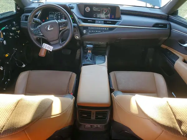 58ADZ1B14MU107915 2021 LEXUS ES - Image 8