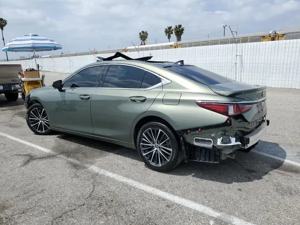 58ADZ1B14NU113232 2022 LEXUS ES - Image 2